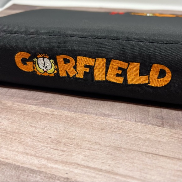 Vintage Garfield the Cat Trapper Keeper Binder by Mead. Embroidered Cat. Paw Zip - Picture 4 of 12